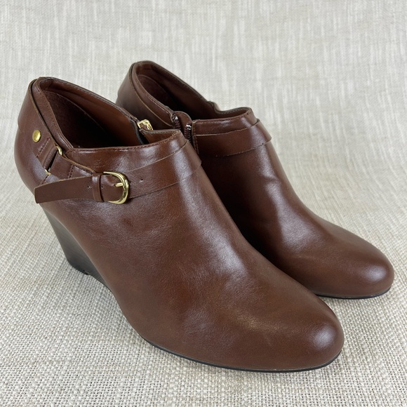 CALL IT SPRING W Size 10 zip-up Brown Wedged Bootie - Picture 3 of 9